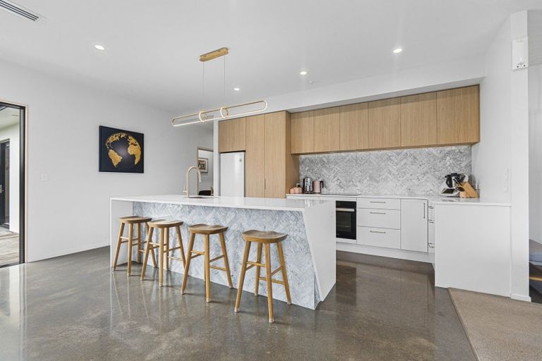 Photo of property in 9a Desmond Place, Bell Block, New Plymouth, 4312