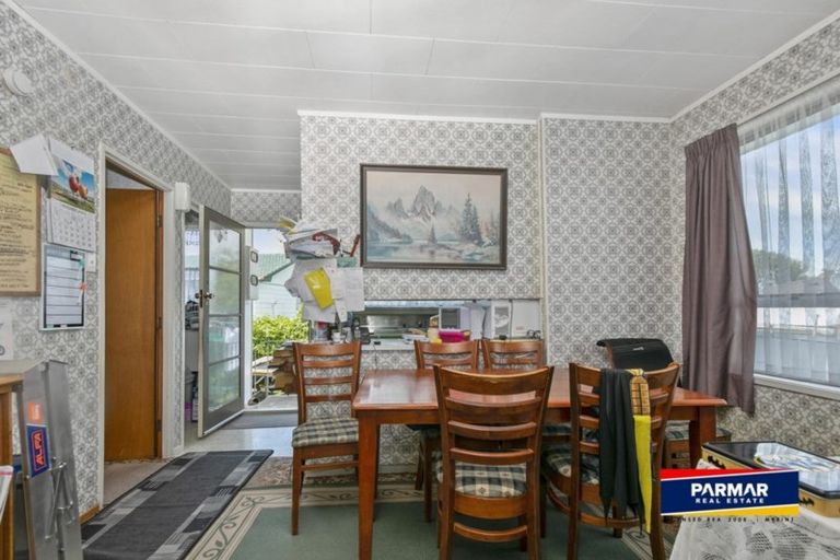 Photo of property in 2/2 Sharland Avenue, Manurewa, Auckland, 2102