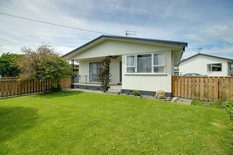 Photo of property in 8 Rimu Place, Taradale, Napier, 4112