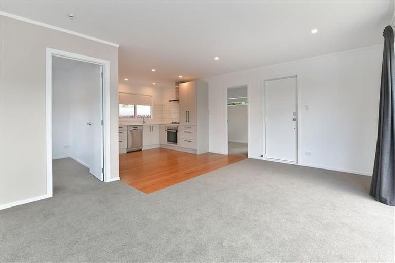 Photo of property in 11 Rata Road, Stanmore Bay, Whangaparaoa, 0932