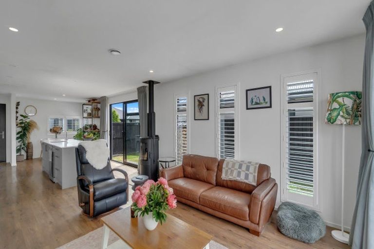 Photo of property in 11 John Raven Lane, Woodend, 7610