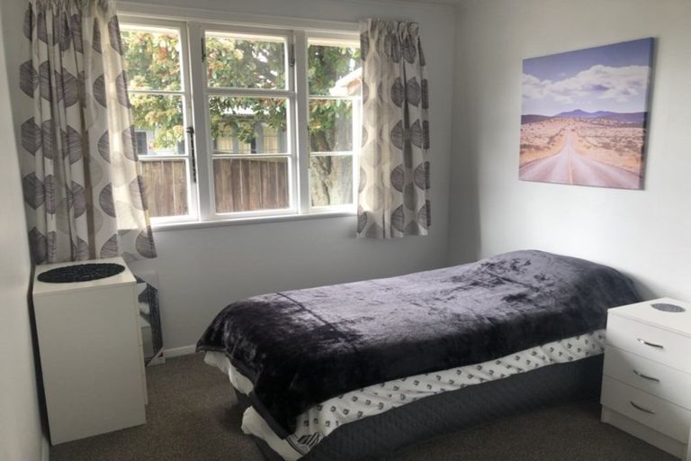 Photo of property in 12 Rangipoia Place, Turangi, 3334