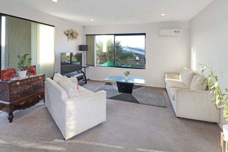 Photo of property in 9 Lacebark Lane, Woodridge, Wellington, 6037