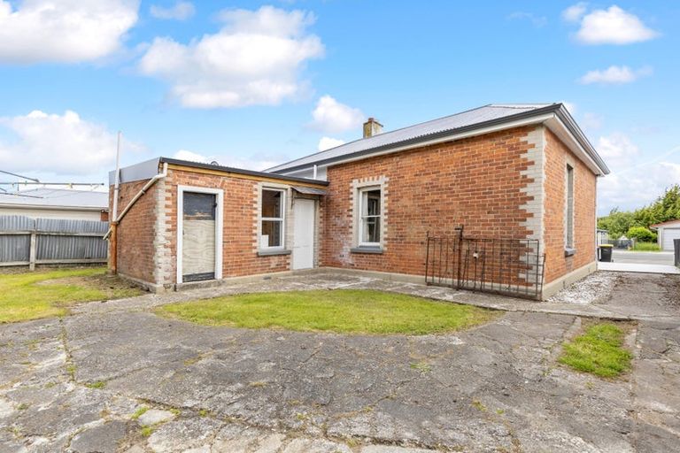 Photo of property in 37 Centre Street, Strathern, Invercargill, 9812