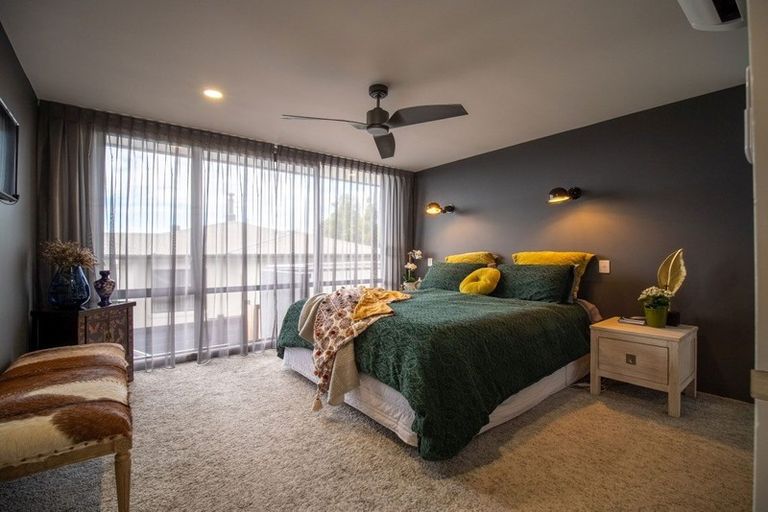 Photo of property in 1 Mission Street, Moturoa, New Plymouth, 4310