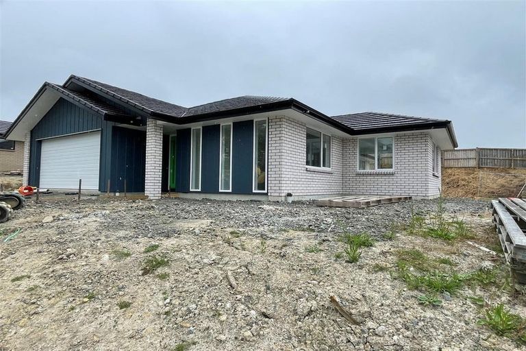 Photo of property in 22 Rongomai Street, Helensville, 0800