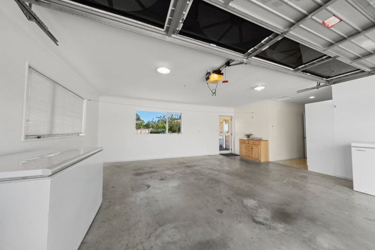 Photo of property in 4 Adam Lile Drive, Highlands Park, New Plymouth, 4312