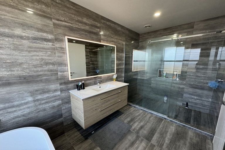 Photo of property in 12 Fountain Place, Rolleston, 7614