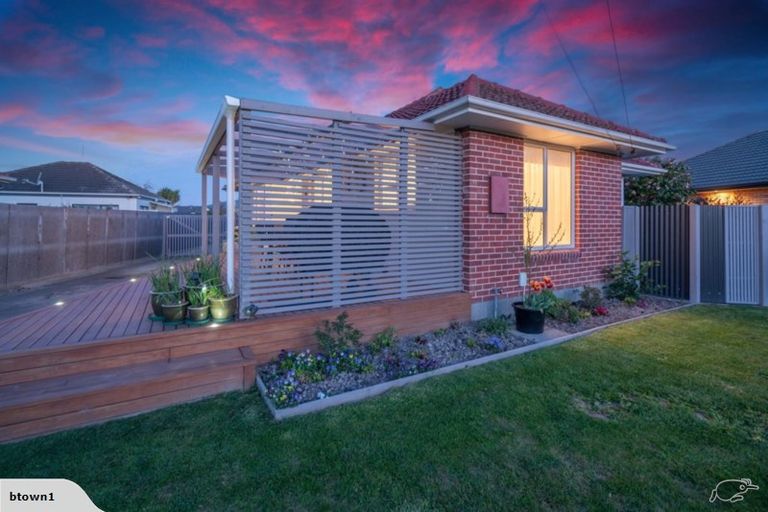Photo of property in 26 Pembroke Street, Avondale, Christchurch, 8061
