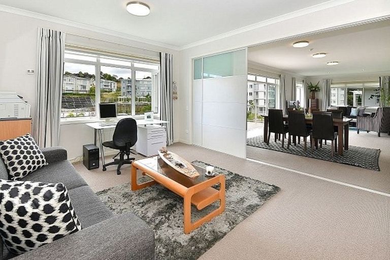 Photo of property in 59 Parkside Drive, Orewa, 0931