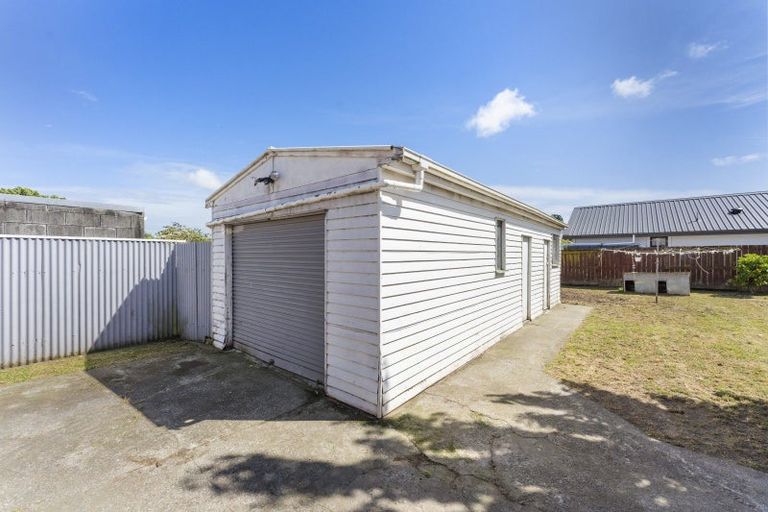 Photo of property in 37 Rangiora Avenue, Roslyn, Palmerston North, 4414