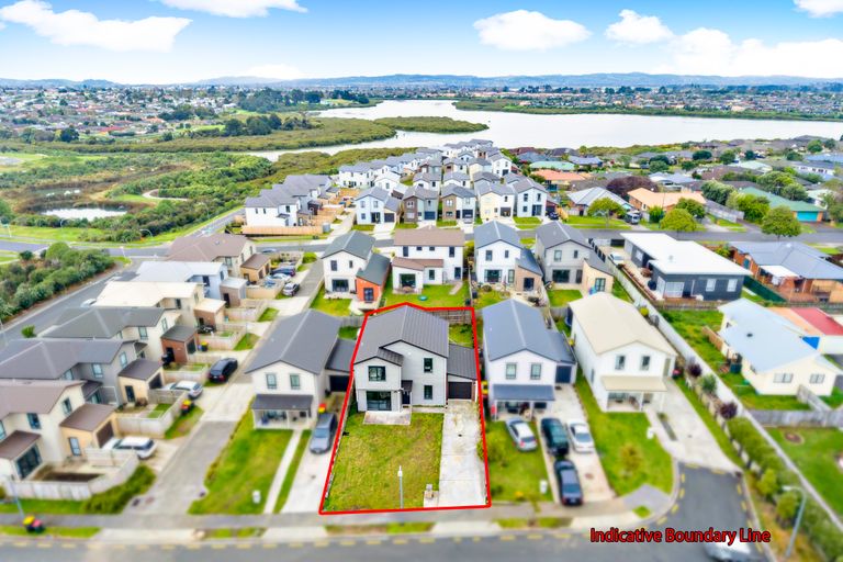 Photo of property in 6 Kohi Kai Place, Weymouth, Auckland, 2103