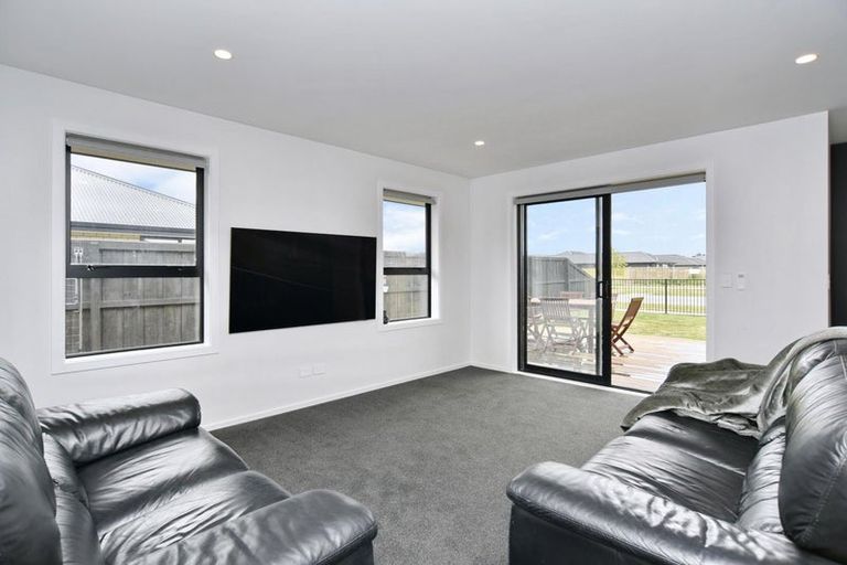 Photo of property in 7 Witte Street, Woodend, 7610