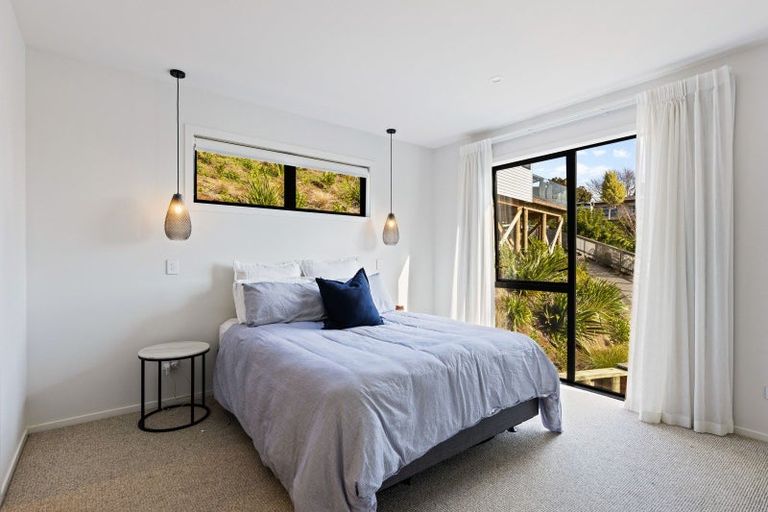 Photo of property in 6e Burns Street, Westown, New Plymouth, 4310