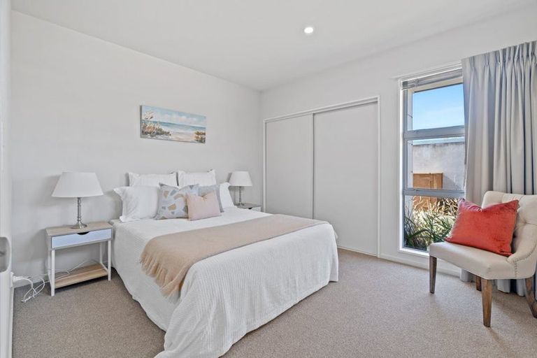 Photo of property in 11g Clarence Street South, Addington, Christchurch, 8024