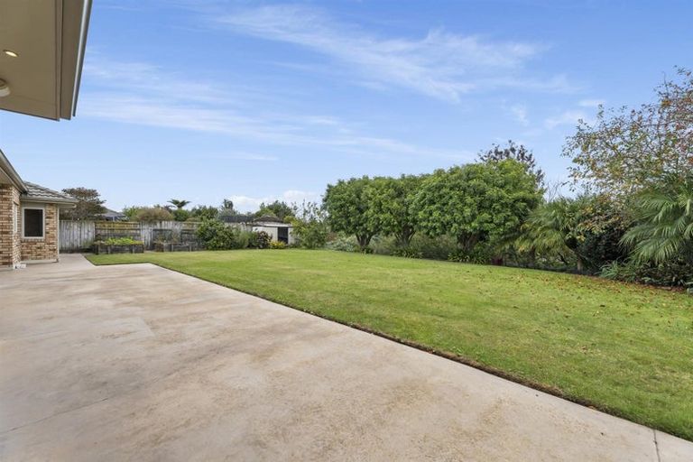 Photo of property in 8 Donelle Place, Te Puke, 3119