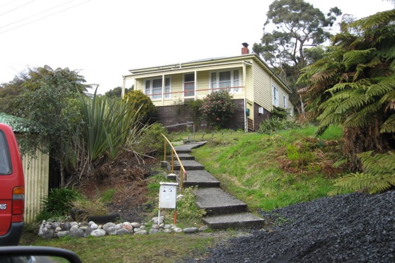 Photo of property in 17 Fraser Street, Runanga, 7803