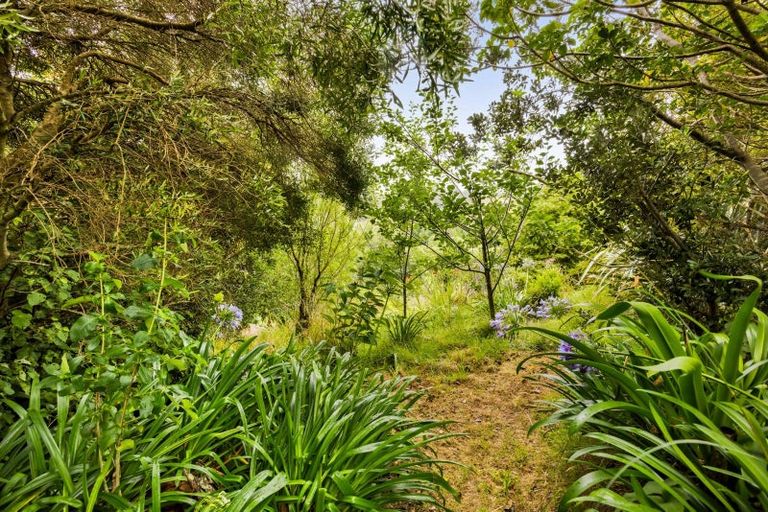 Photo of property in 101 Ridgewood Drive, Ridgewood, New Plymouth, 4371