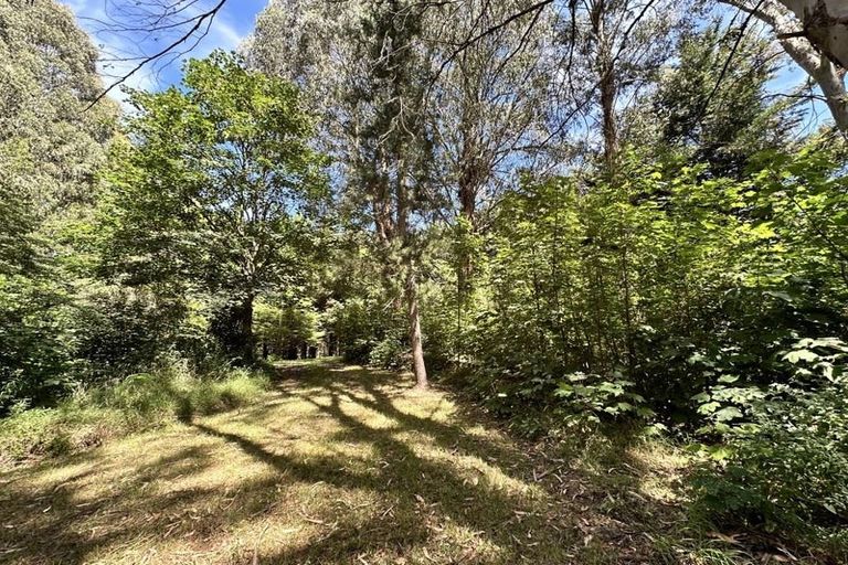 Photo of property in 13 Okuti Valley Road, Little River, 7591