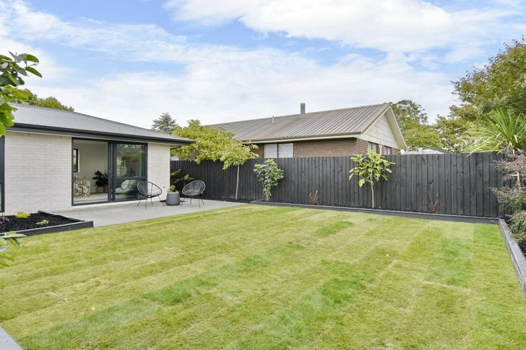 Photo of property in 1/23 Dunedin Street, Redwood, Christchurch, 8051