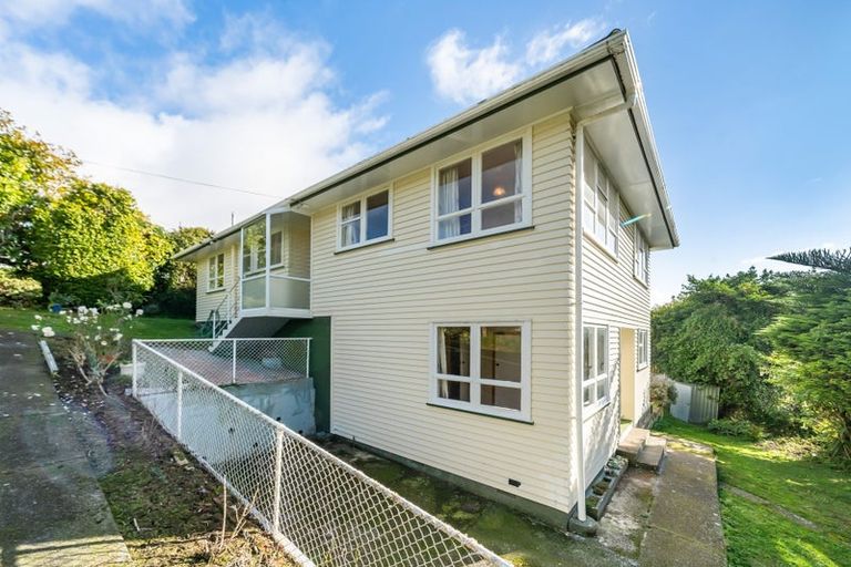 Photo of property in 125 Sievers Grove, Cannons Creek, Porirua, 5024