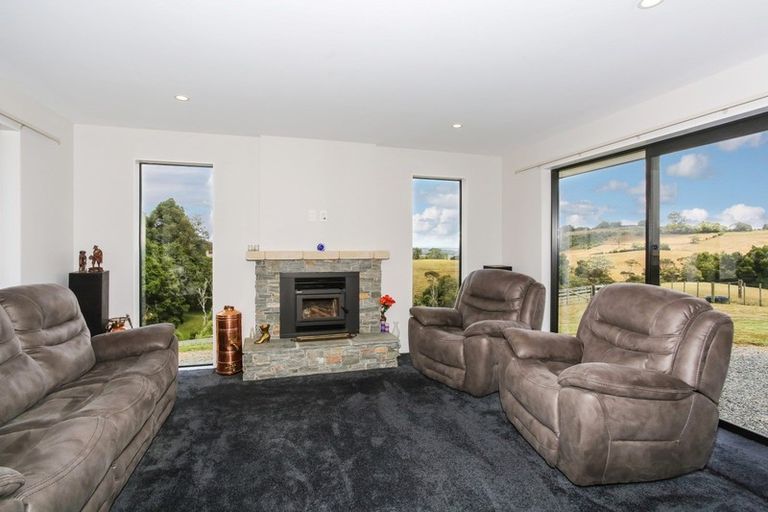 Photo of property in 61d Pratts Road, Ramarama, Drury, 2579