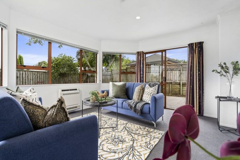 Photo of property in 19 Silvan Place, Bell Block, New Plymouth, 4312