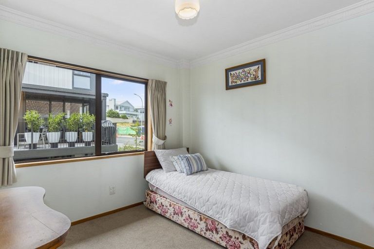 Photo of property in 2/49 May Street, Mount Maunganui, 3116