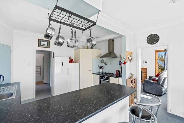 Photo of property in 16 Edinburgh Street, Levin, 5510