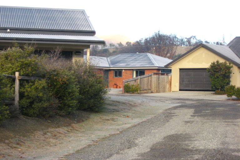 Photo of property in 9 Shanahan Lane, Arrowtown, 9302