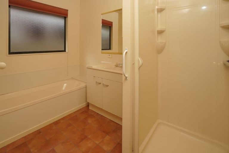 Photo of property in 1 Parkview Place, Stoke, Nelson, 7011