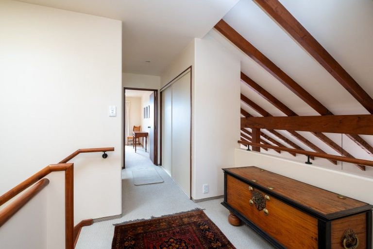 Photo of property in 25b George Street, Hospital Hill, Napier, 4110