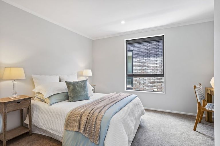 Photo of property in 18 Clark Road, Hobsonville, Auckland, 0616