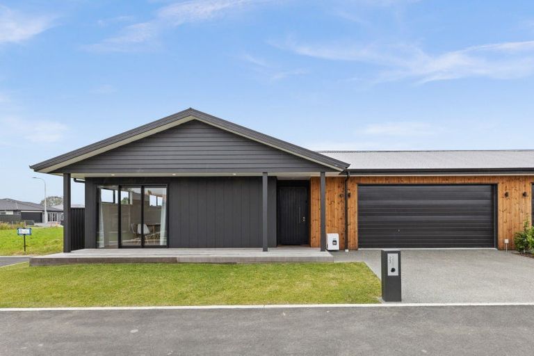 Photo of property in 23 Cassin Place, Taradale, Napier, 4112