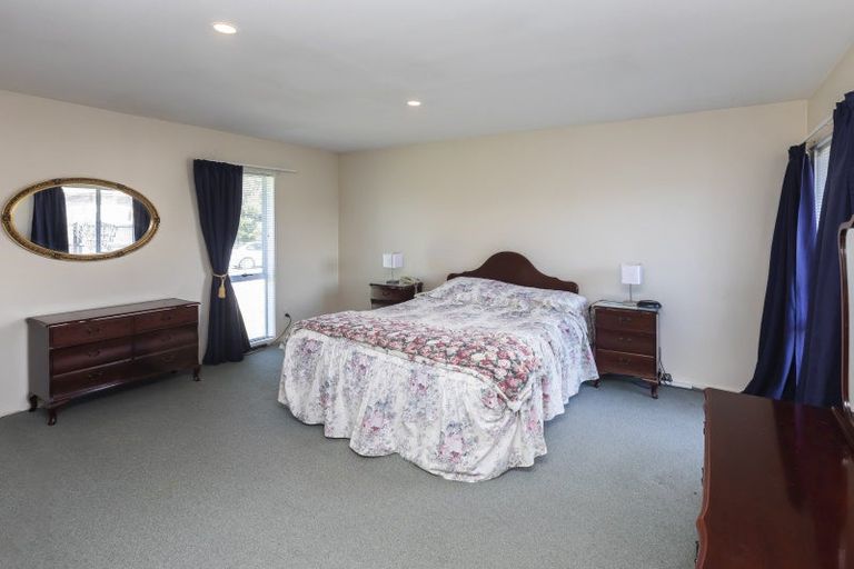 Photo of property in 19 Kawau Crescent, Bromley, Christchurch, 8062