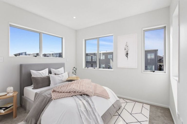 Photo of property in 52 Lusitano Drive, Karaka, Papakura, 2113