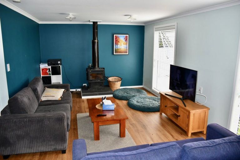 Photo of property in 10 Hunter Street, Karamea, 7893