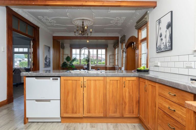 Photo of property in 58 Gordon Street, Dannevirke, 4930