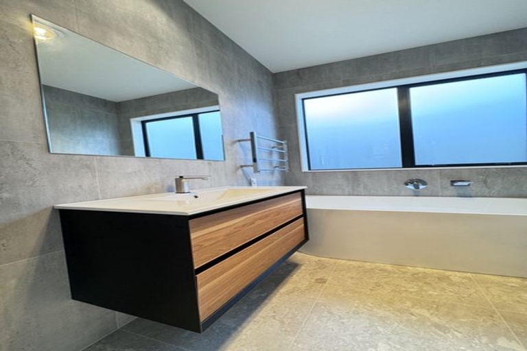 Photo of property in 75 Parish Drive, Wainui, 0932