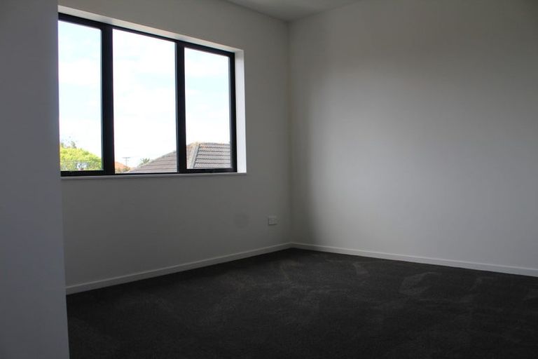 Photo of property in 52 Pembroke Street, Papatoetoe, Auckland, 2025