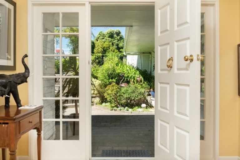 Photo of property in 25 Walnut Grove, Omokoroa, 3114