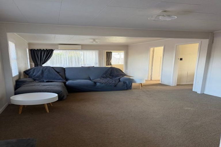 Photo of property in 100 Studholme Street, Morrinsville, 3300
