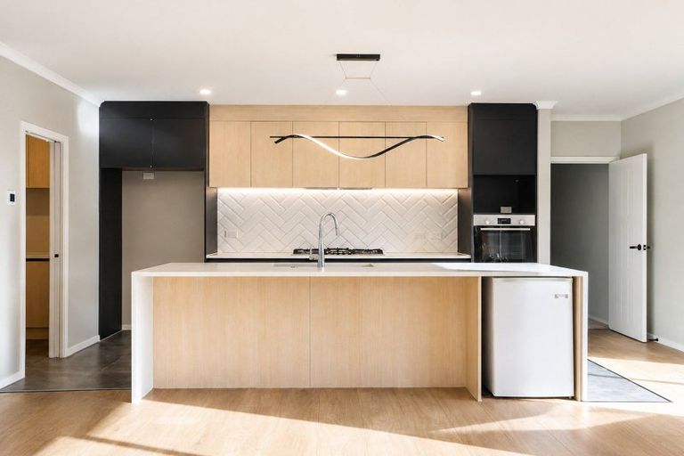 Photo of property in 19 Sydney Place, Flagstaff, Hamilton, 3210