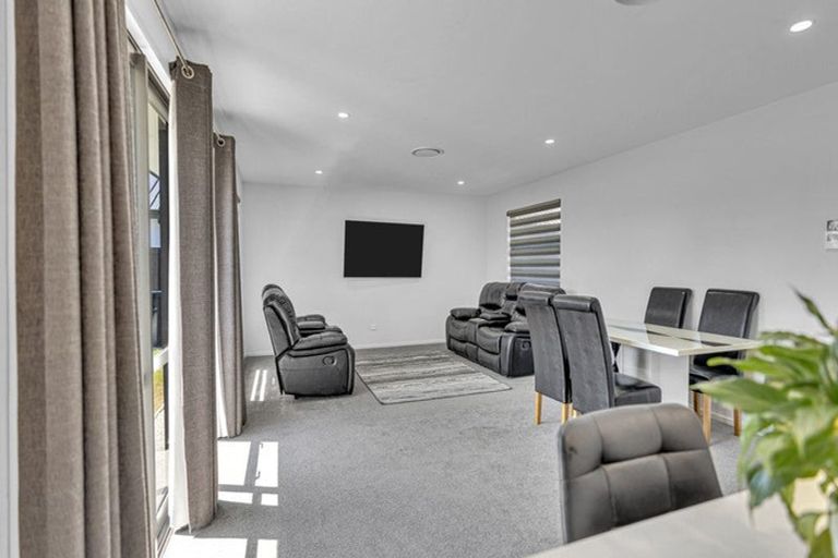 Photo of property in 12 Twin Meadows Drive, Casebrook, Christchurch, 8051