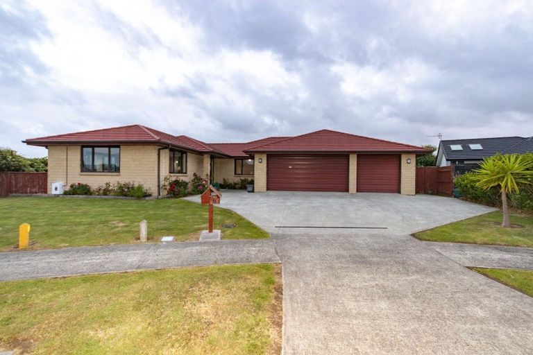 Photo of property in 55 Liberty Grove, Kelvin Grove, Palmerston North, 4414