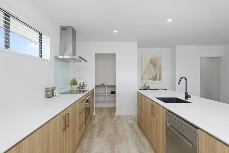 Photo of property in 57 Northmoor Boulevard, Rolleston, 7615