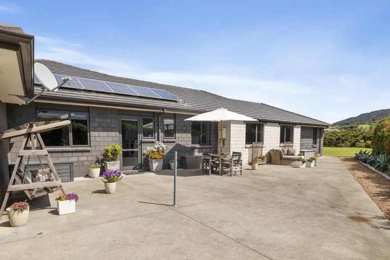 Photo of property in 34 Woodleigh Lane, Mangawhai, 0573