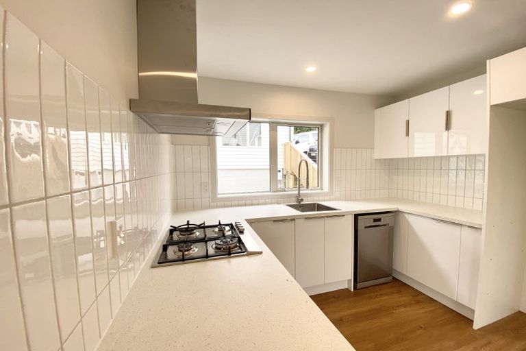 Photo of property in 11 Himalaya Crescent, Khandallah, Wellington, 6035