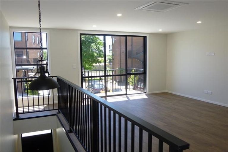 Photo of property in 8 Village Quarter Lane, Frankton, Hamilton, 3204