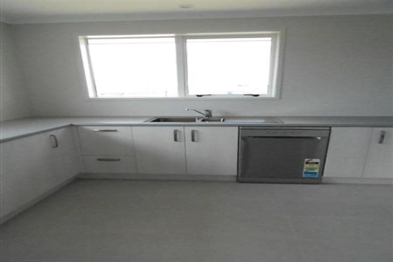 Photo of property in 20 Bill Miller Drive, Papamoa, 3118